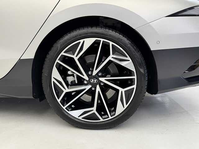 Hyundai IONIQ 6 239kW Ultimate 77kWh 4dr AWD Auto Gold