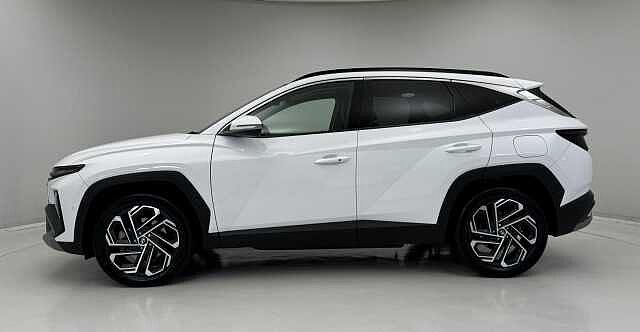 Hyundai TUCSON 1.6T Plug-in Hybrid Ultimate 5dr 4WD Auto White