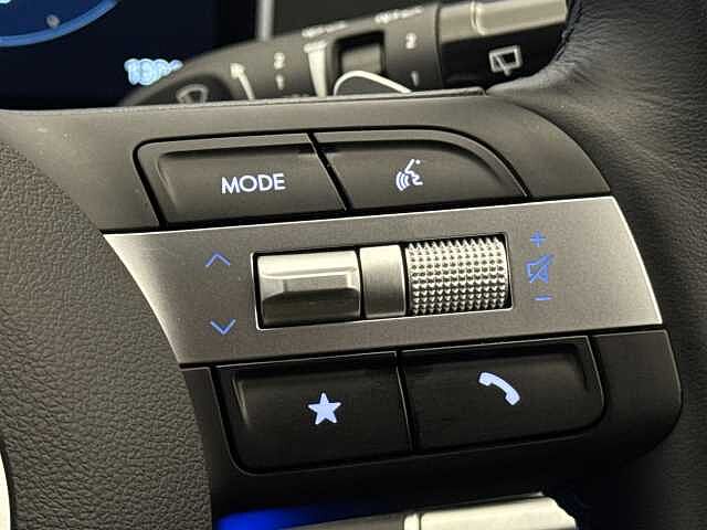 Hyundai TUCSON 1.6T Hybrid Advance 5dr Auto Silver