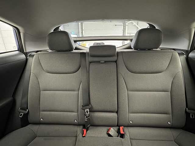 Hyundai Ioniq 100kW Premium 38kWh 5dr Auto