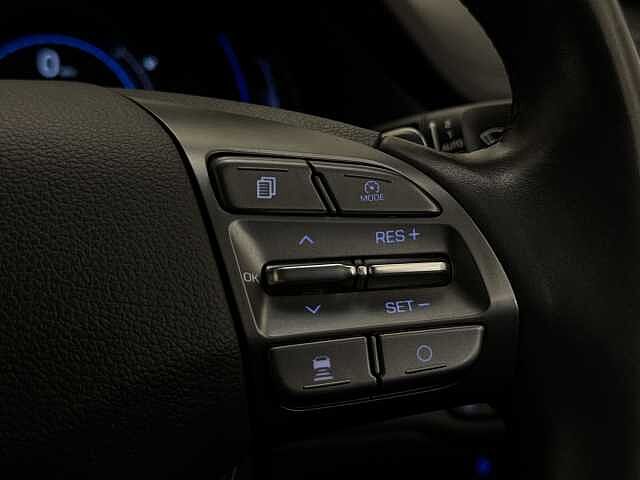 Hyundai Ioniq 100kW Premium 38kWh 5dr Auto