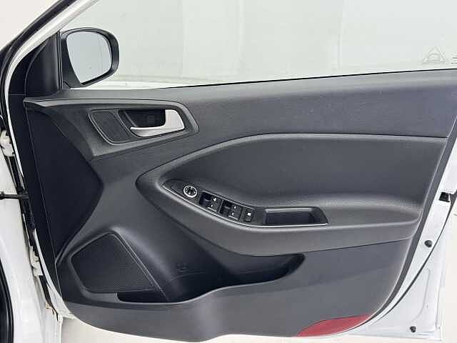 Hyundai i20 1.2 MPi Play 5dr