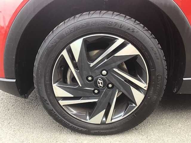 Hyundai BAYON 1.0 TGDi 48V MHEV SE Connect 5dr Red