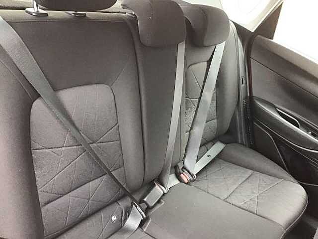 Hyundai BAYON 1.0 TGDi 48V MHEV SE Connect 5dr Red