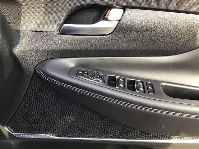 Hyundai Santa Fe 1.6 TGDi Hybrid Premium 5dr Auto