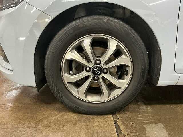 Hyundai i20 1.2 MPi SE 5dr