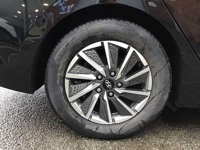 Hyundai Ioniq 100kW Premium SE 38kWh 5dr Auto