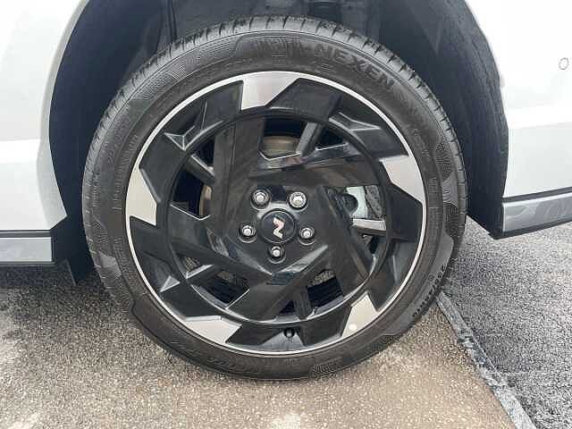 Hyundai KONA 160kW N Line S 65kWh 5dr Auto [Lux Pack] White