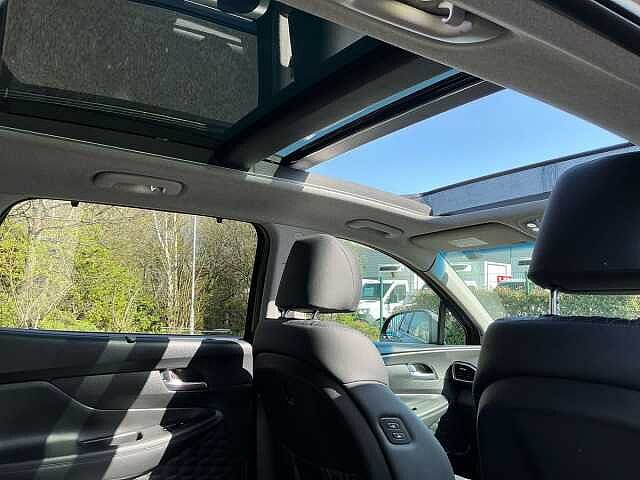 Hyundai Santa Fe 2.2 CRDi Premium SE 5dr 4WD Auto