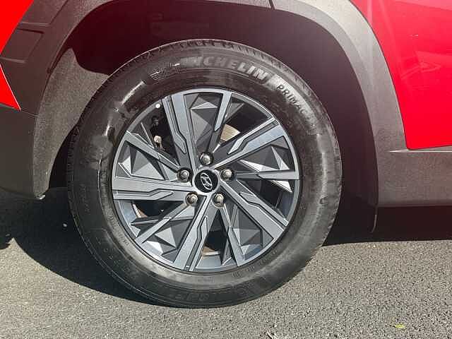 Hyundai TUCSON 1.6 TGDi 48V MHD SE Connect 5dr 2WD DCT Red