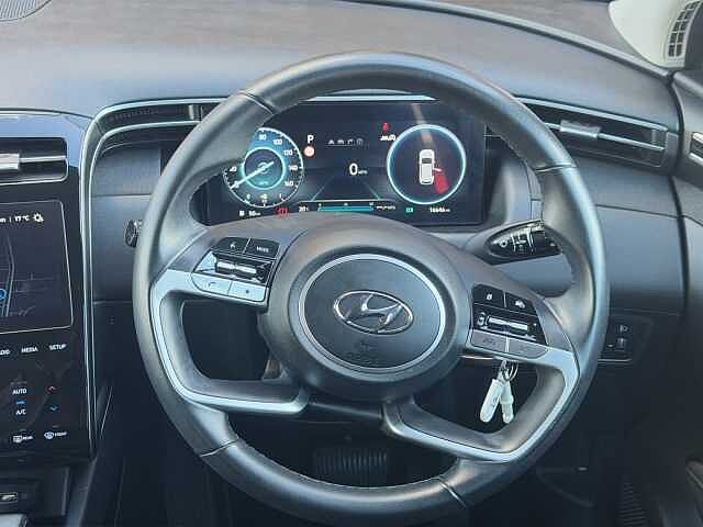 Hyundai TUCSON 1.6 TGDi 48V MHD SE Connect 5dr 2WD DCT Red