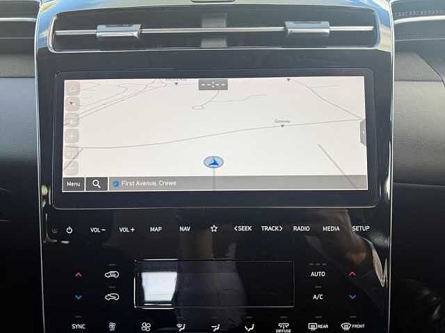 Hyundai TUCSON 1.6 TGDi 48V MHD SE Connect 5dr 2WD DCT Red