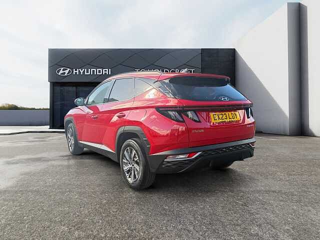 Hyundai TUCSON 1.6 TGDi 48V MHD SE Connect 5dr 2WD DCT Red