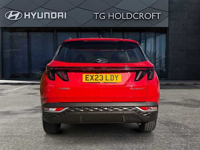 Hyundai TUCSON 1.6 TGDi 48V MHD SE Connect 5dr 2WD DCT Red