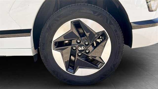 Hyundai KONA 65KWH ADVANCE 5DR AUTOMATIC Atlas White