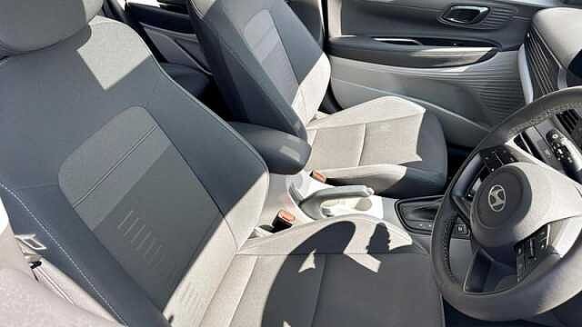 Hyundai BAYON 1.0T-GDI ULTIMATE 5DR AUTOMATIC Mangrove Green