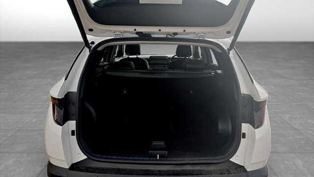 Hyundai TUCSON 1.6T-GDI MILD HYBRID ULTIMATE 5DR AUTOMATIC Serenity White