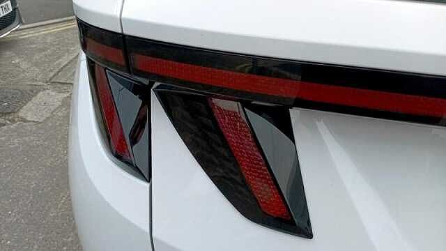 Hyundai TUCSON 1.6T-GDI HYBRID N LINE S 5DR AUTOMATIC White