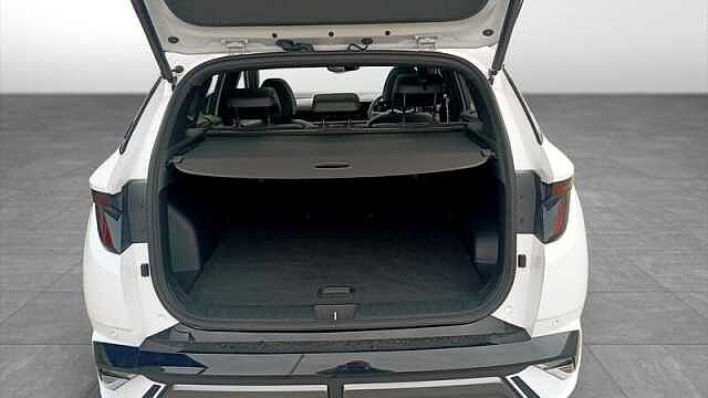 Hyundai TUCSON 1.6T-GDI HYBRID N LINE S 5DR AUTOMATIC White