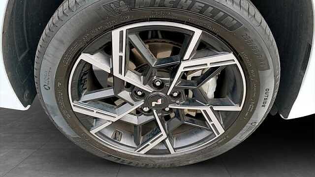 Hyundai TUCSON 1.6T-GDI HYBRID N LINE S 5DR AUTOMATIC White