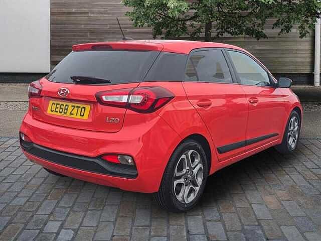 Hyundai I20 1.2 PREMIUM NAV 5DR Tomato Red