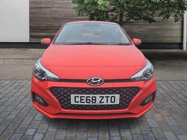 Hyundai I20 1.2 PREMIUM NAV 5DR Tomato Red