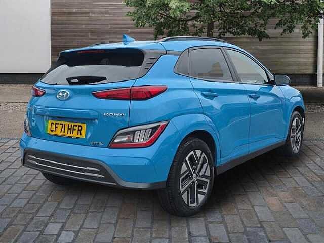 Hyundai KONA 64KWH PREMIUM 5DR AUTOMATIC Blue