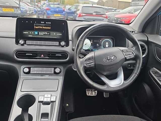 Hyundai KONA 64KWH PREMIUM 5DR AUTOMATIC Blue