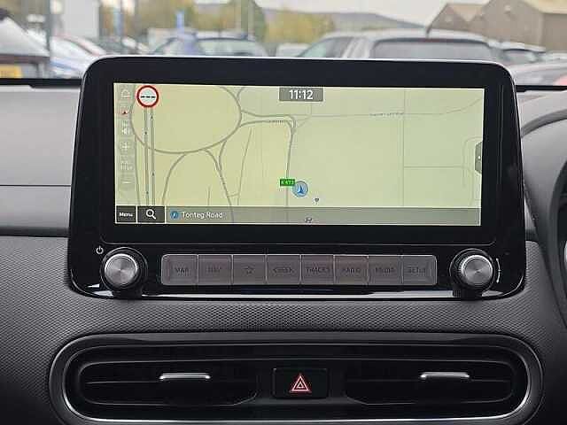 Hyundai KONA 64KWH PREMIUM 5DR AUTOMATIC Blue