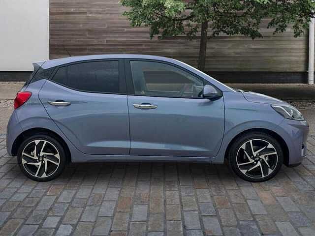 Hyundai I10 1.2 Premium 5dr Automatic Meta Blue