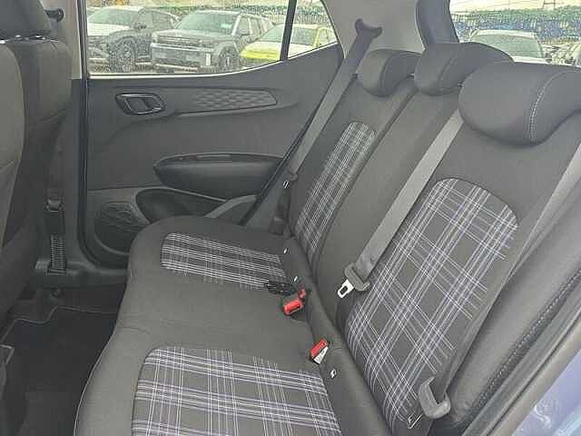 Hyundai I10 1.2 Premium 5dr Automatic Meta Blue