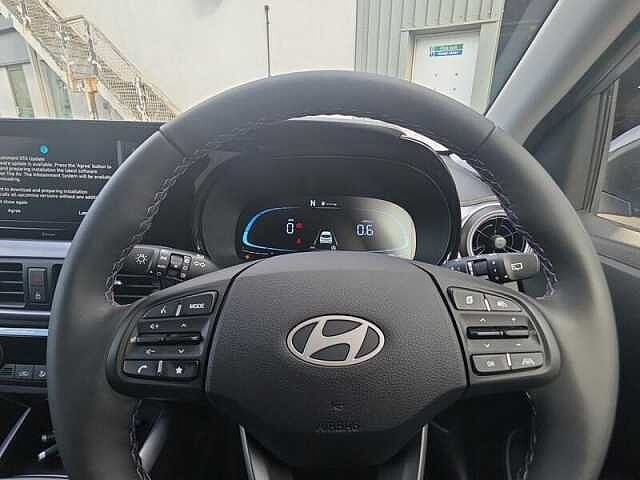 Hyundai I10 1.2 Premium 5dr Automatic Meta Blue