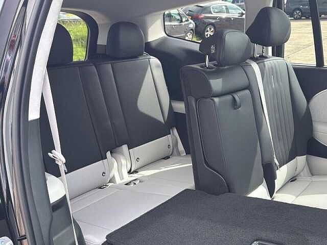 Hyundai IONIQ 9 110kWh Calligraphy 5dr 4WD Automatic