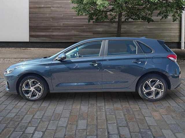 Hyundai i30 1.0T-GDi Mild Hybrid SE Connect 5dr