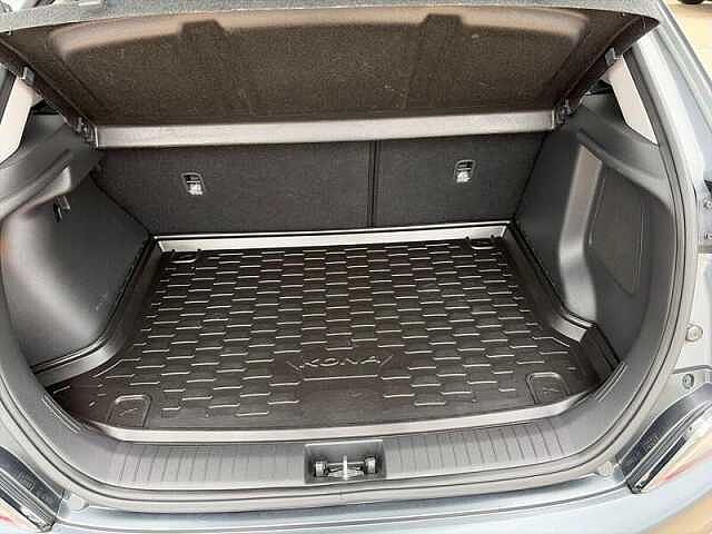 Hyundai KONA 1.6h-GDi Hybrid Premium 5dr Automatic Grey