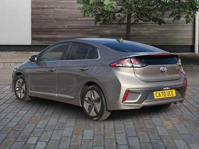 Hyundai IONIQ 1.6h-GDi Hybrid Premium SE 5dr Automatic