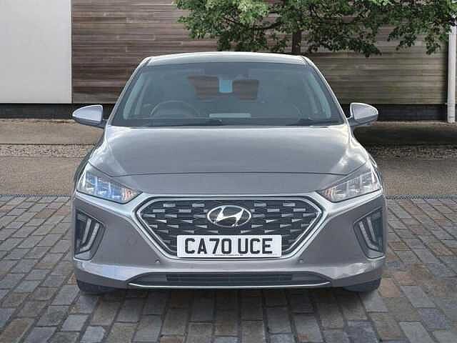 Hyundai IONIQ 1.6h-GDi Hybrid Premium SE 5dr Automatic