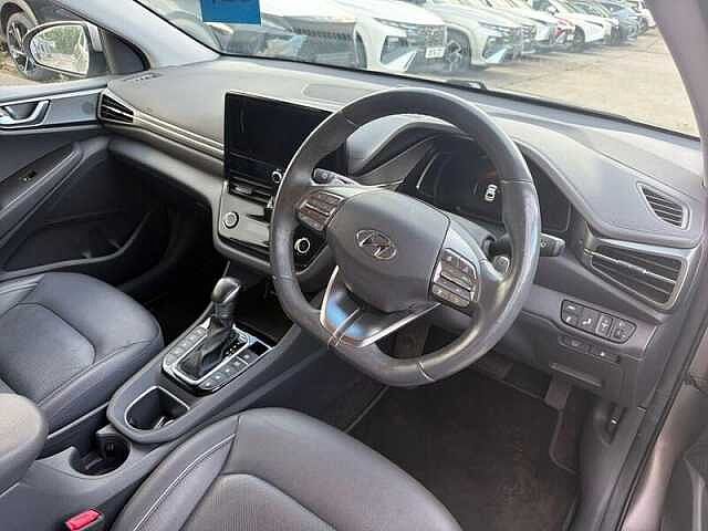 Hyundai IONIQ 1.6h-GDi Hybrid Premium SE 5dr Automatic