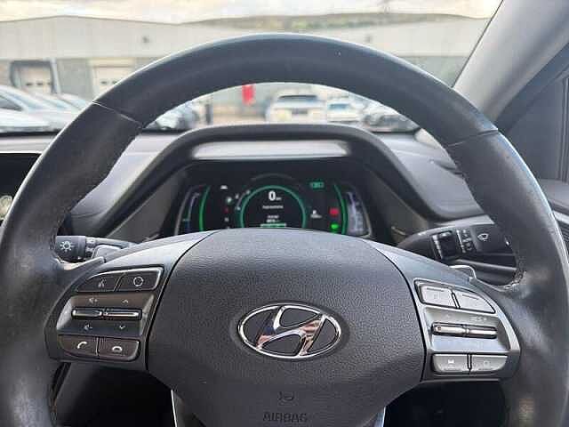 Hyundai IONIQ 1.6h-GDi Hybrid Premium SE 5dr Automatic