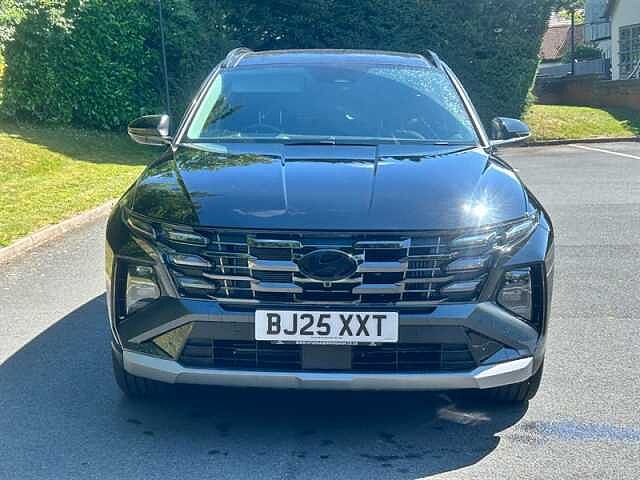 Hyundai TUCSON 1.6 T-GDi 13.8kWh Ultimate SUV 5dr Petrol Plug-in Hybrid Auto Euro 6 (s/s) (253 Black