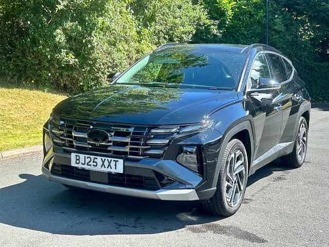 Hyundai TUCSON 1.6 T-GDi 13.8kWh Ultimate SUV 5dr Petrol Plug-in Hybrid Auto Euro 6 (s/s) (253 Black