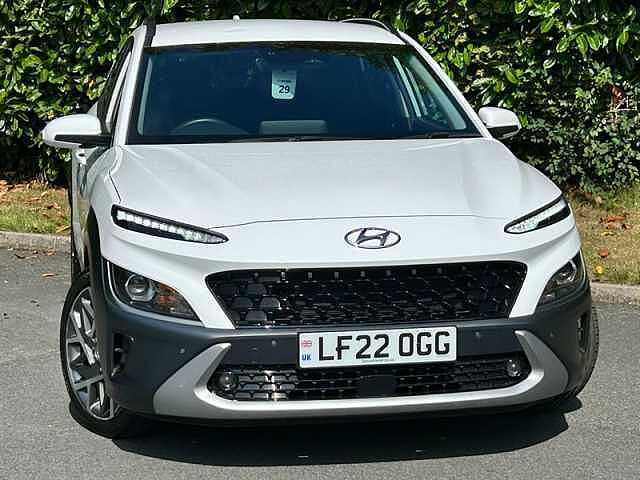 Hyundai KONA 1.6 h-GDi Premium SUV 5dr Petrol Hybrid DCT Euro 6 (s/s) (141 ps) White