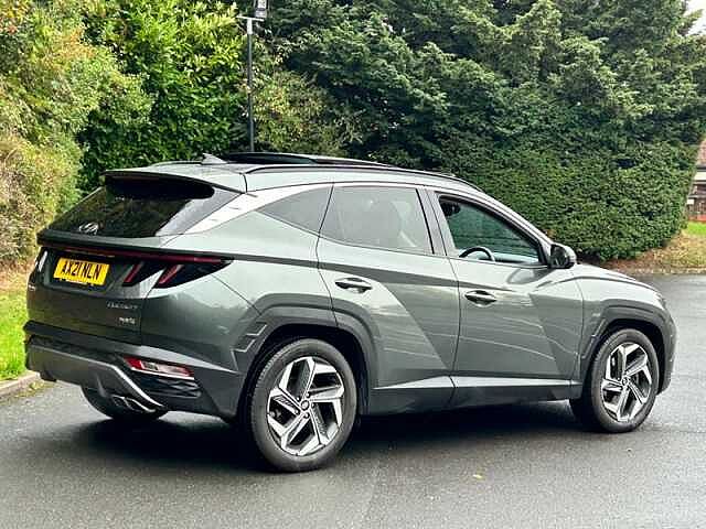 Hyundai TUCSON 1.6 h T-GDi Ultimate SUV 5dr Petrol Hybrid Auto Euro 6 (s/s) (230 ps) Grey