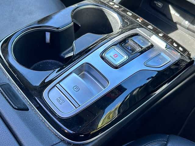 Hyundai TUCSON 1.6 h T-GDi 13.8kWh Ultimate SUV 5dr Petrol Plug-in Hybrid Auto 4WD Euro 6 (s/s) Silver