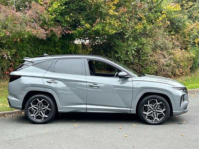 Hyundai TUCSON 1.6 h T-GDi N Line SUV 5dr Petrol Hybrid Auto Euro 6 (s/s) (230 ps) Grey