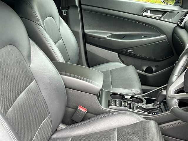 Hyundai TUCSON 1.6 T-GDi Premium SE SUV 5dr Petrol DCT Euro 6 (s/s) (177 ps) Blue