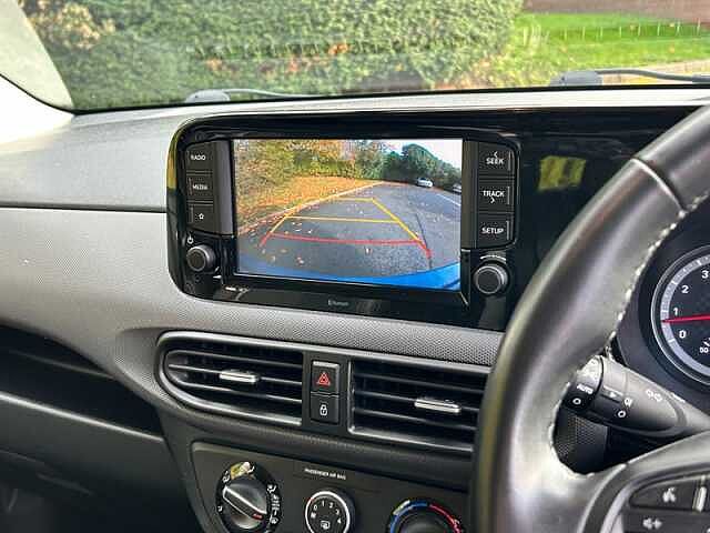 Hyundai I10 1.2 SE Connect Hatchback 5dr Petrol Auto Euro 6 (s/s) (84 ps) Blue