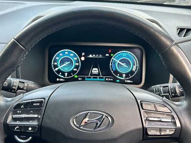 Hyundai KONA 1.6 h-GDi Premium SUV 5dr Petrol Hybrid DCT Euro 6 (s/s) (141 ps) Black