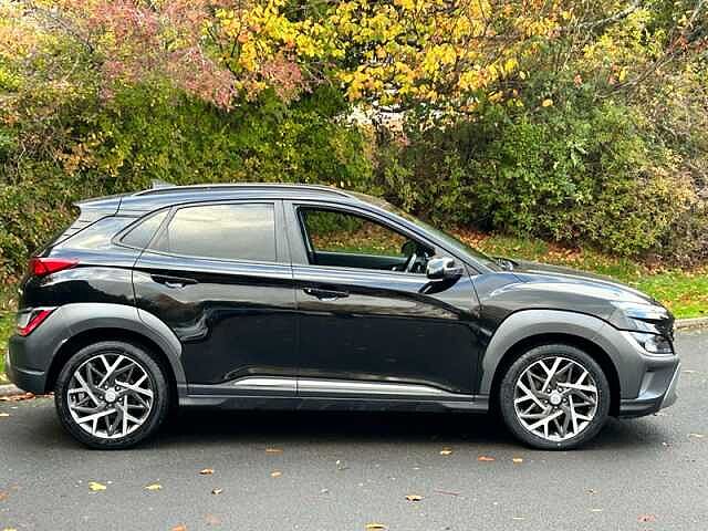 Hyundai KONA 1.6 h-GDi Premium SUV 5dr Petrol Hybrid DCT Euro 6 (s/s) (141 ps) Black