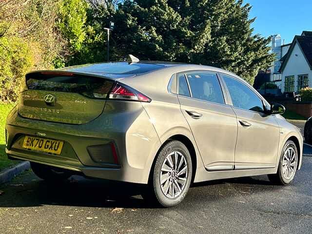 Hyundai IONIQ 38.3kWh Premium Hatchback 5dr Electric Auto (136 ps)